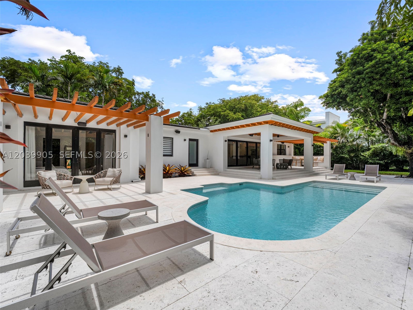 511 Perugia Ave, Coral Gables FL 33146