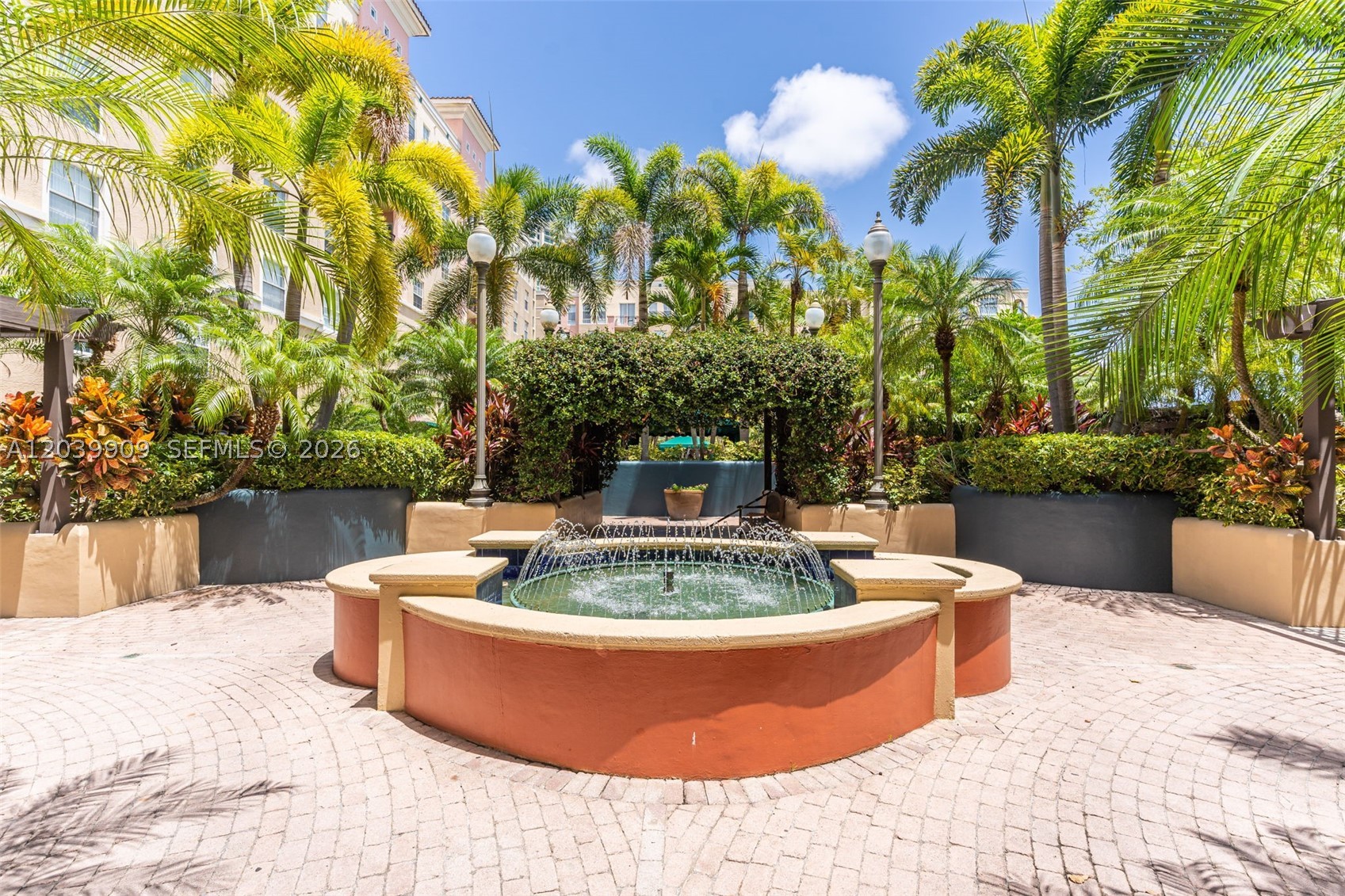 520 SE 5th Ave #1707, Fort Lauderdale FL 33301