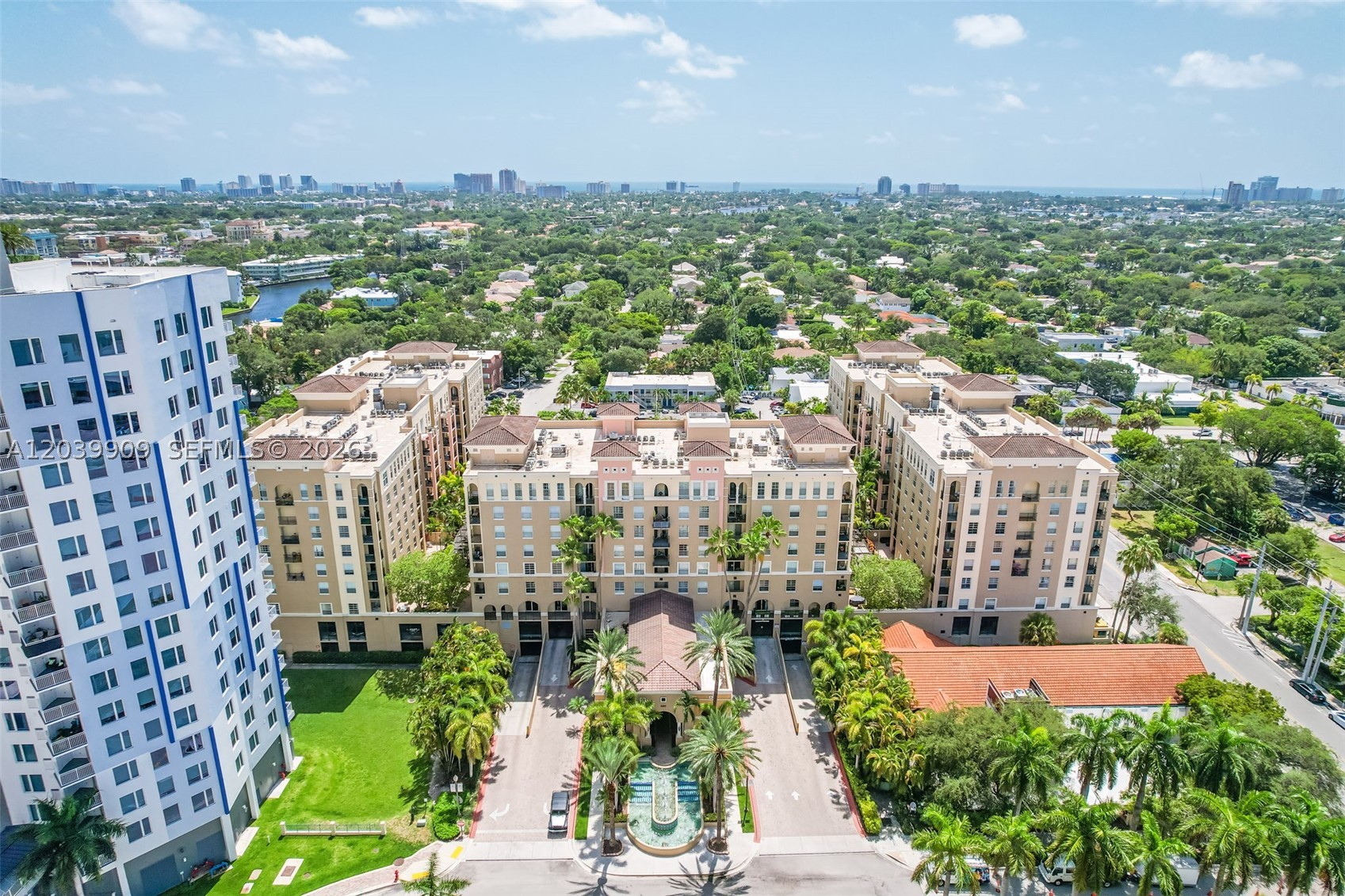 520 SE 5th Ave #1707, Fort Lauderdale FL 33301
