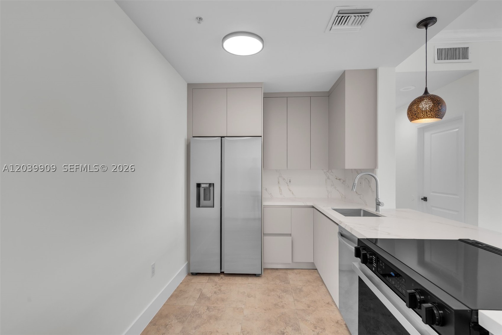 520 SE 5th Ave #1707, Fort Lauderdale FL 33301