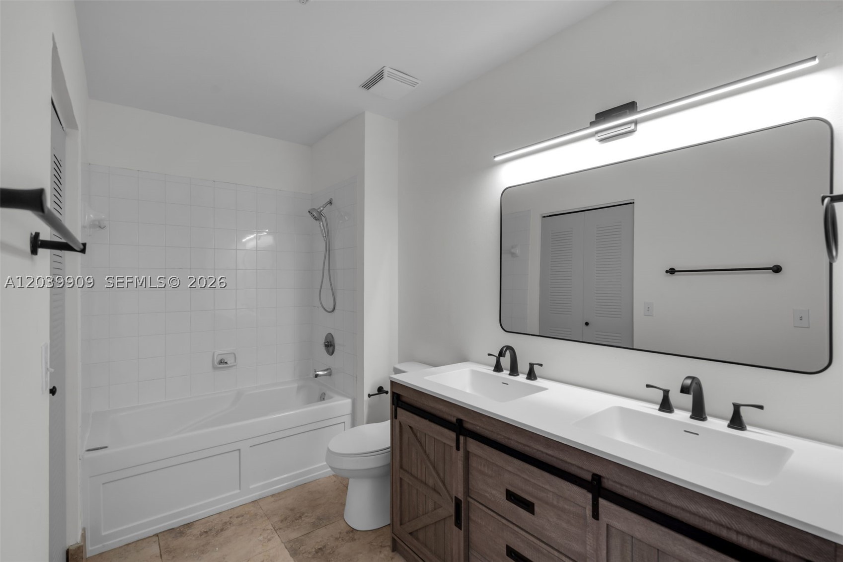 520 SE 5th Ave #1707, Fort Lauderdale FL 33301