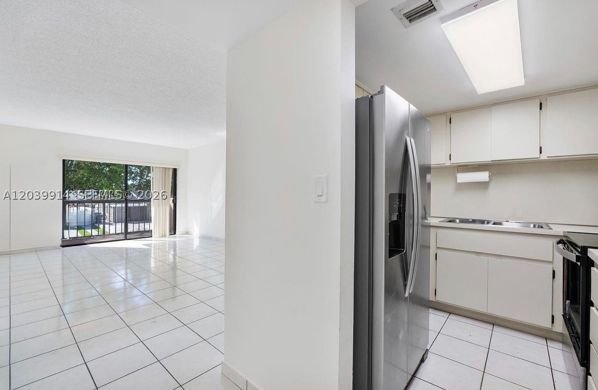995 SW 84th Ave #223, Miami FL 33144