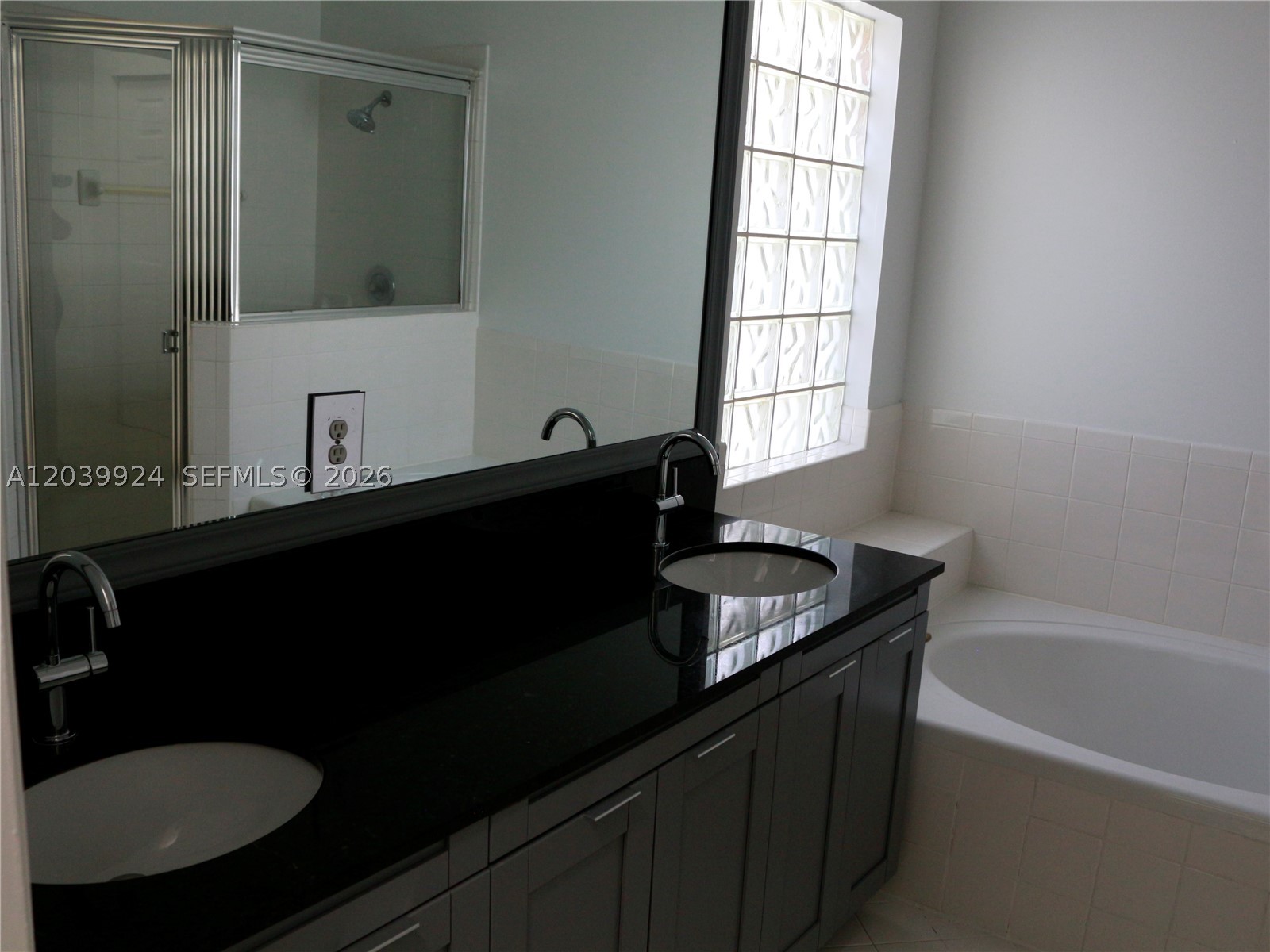 17124 NW 10th St, Pembroke Pines FL 33028
