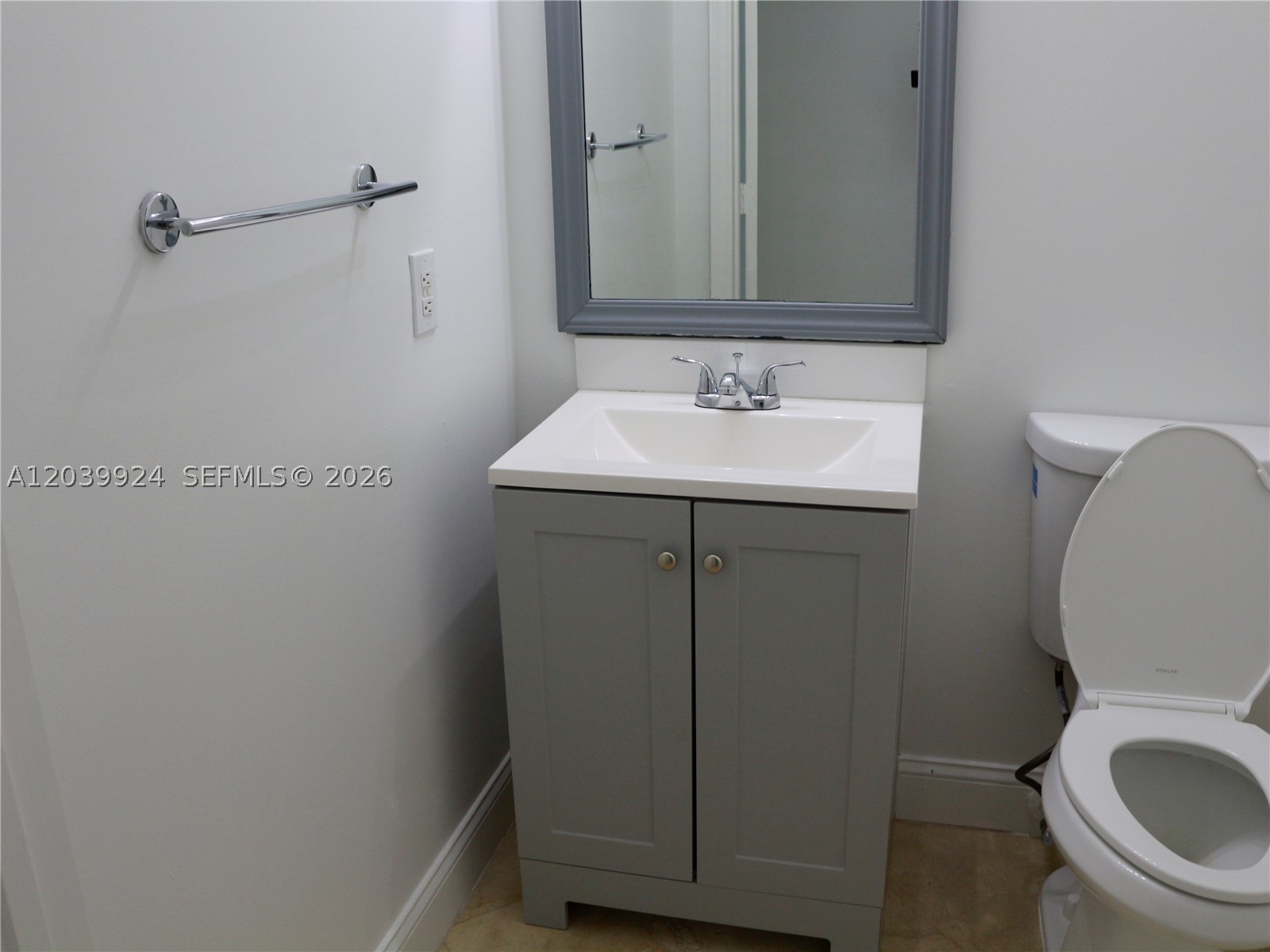 17124 NW 10th St, Pembroke Pines FL 33028