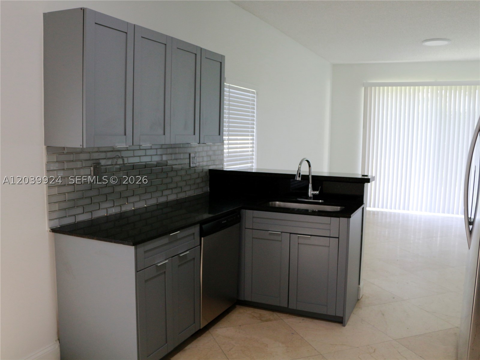 17124 NW 10th St, Pembroke Pines FL 33028