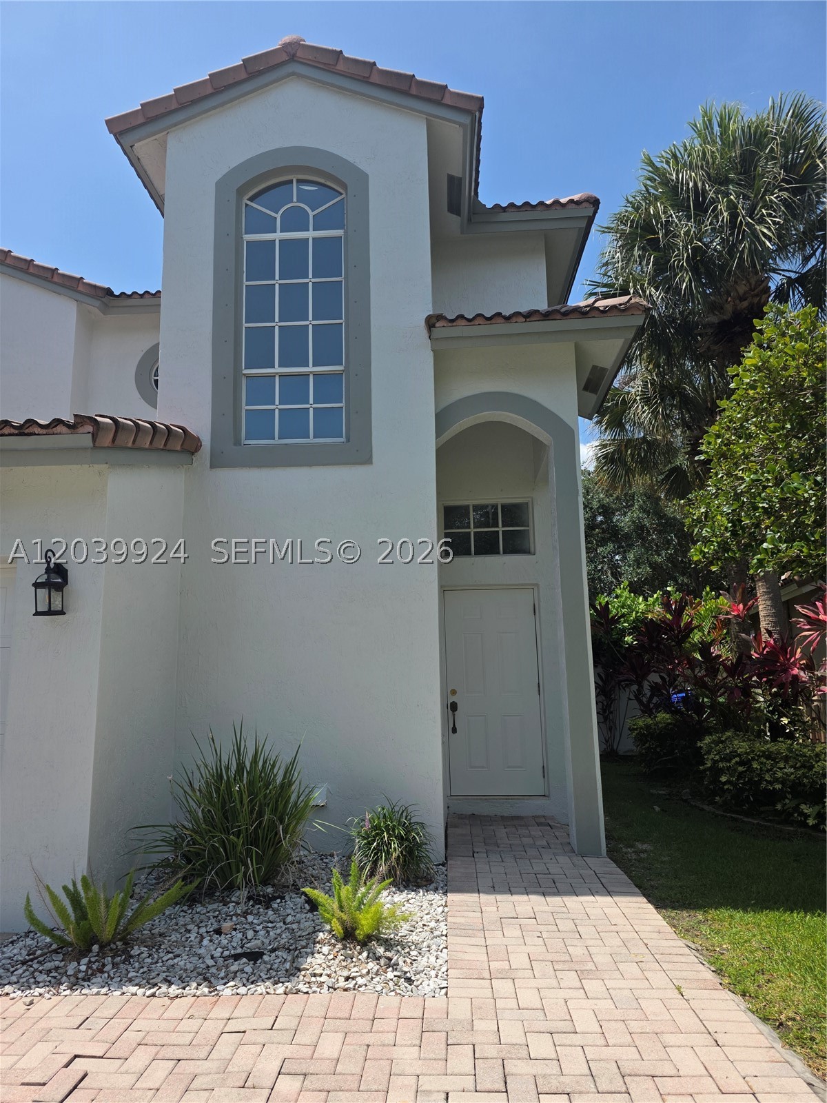 17124 NW 10th St, Pembroke Pines FL 33028