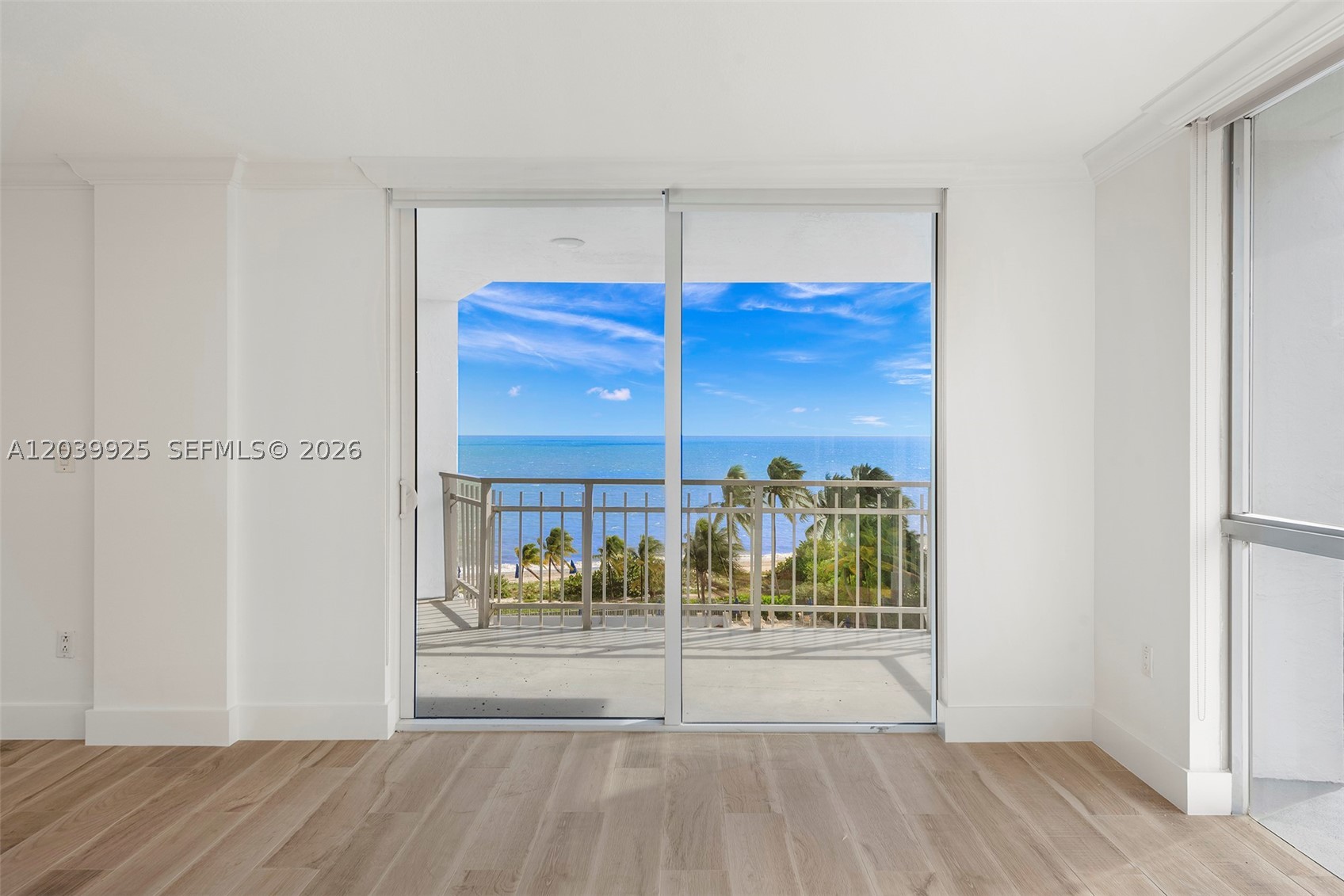 600 Grapetree Dr #7ES, Key Biscayne FL 33149