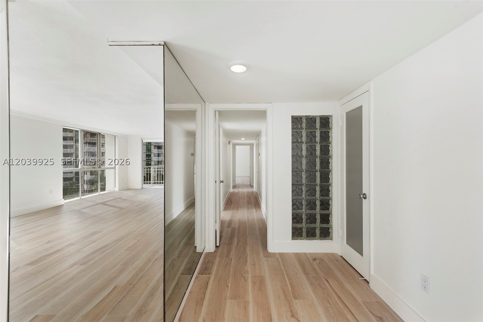 600 Grapetree Dr #7ES, Key Biscayne FL 33149