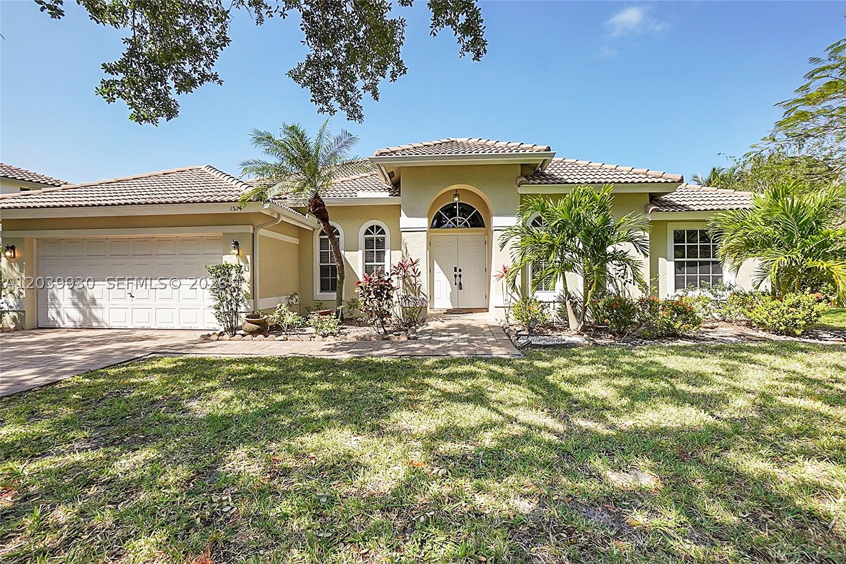 1574 NW 103rd Ter, Coral Springs FL 33071