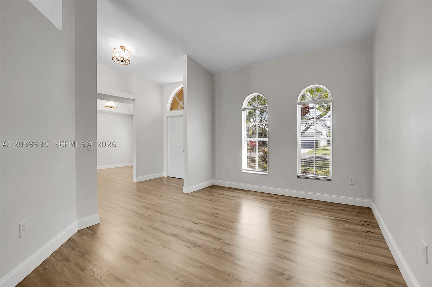 1574 NW 103rd Ter, Coral Springs FL 33071