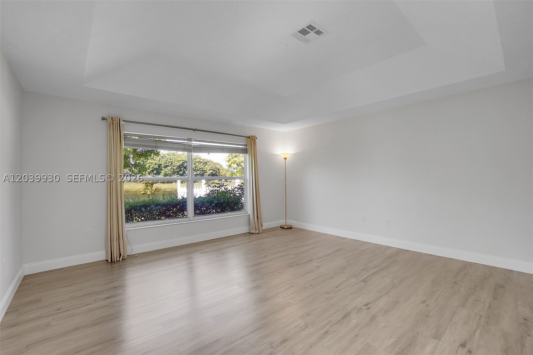 1574 NW 103rd Ter, Coral Springs FL 33071