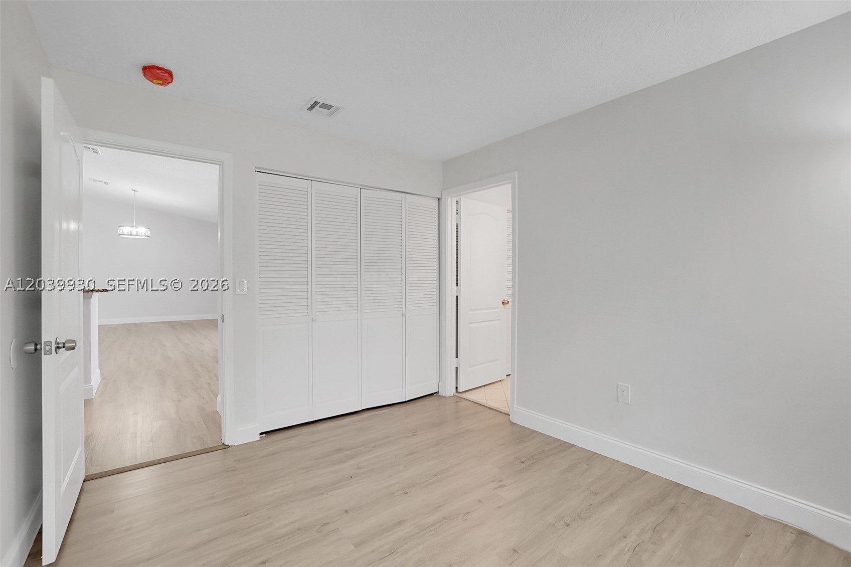 1574 NW 103rd Ter, Coral Springs FL 33071