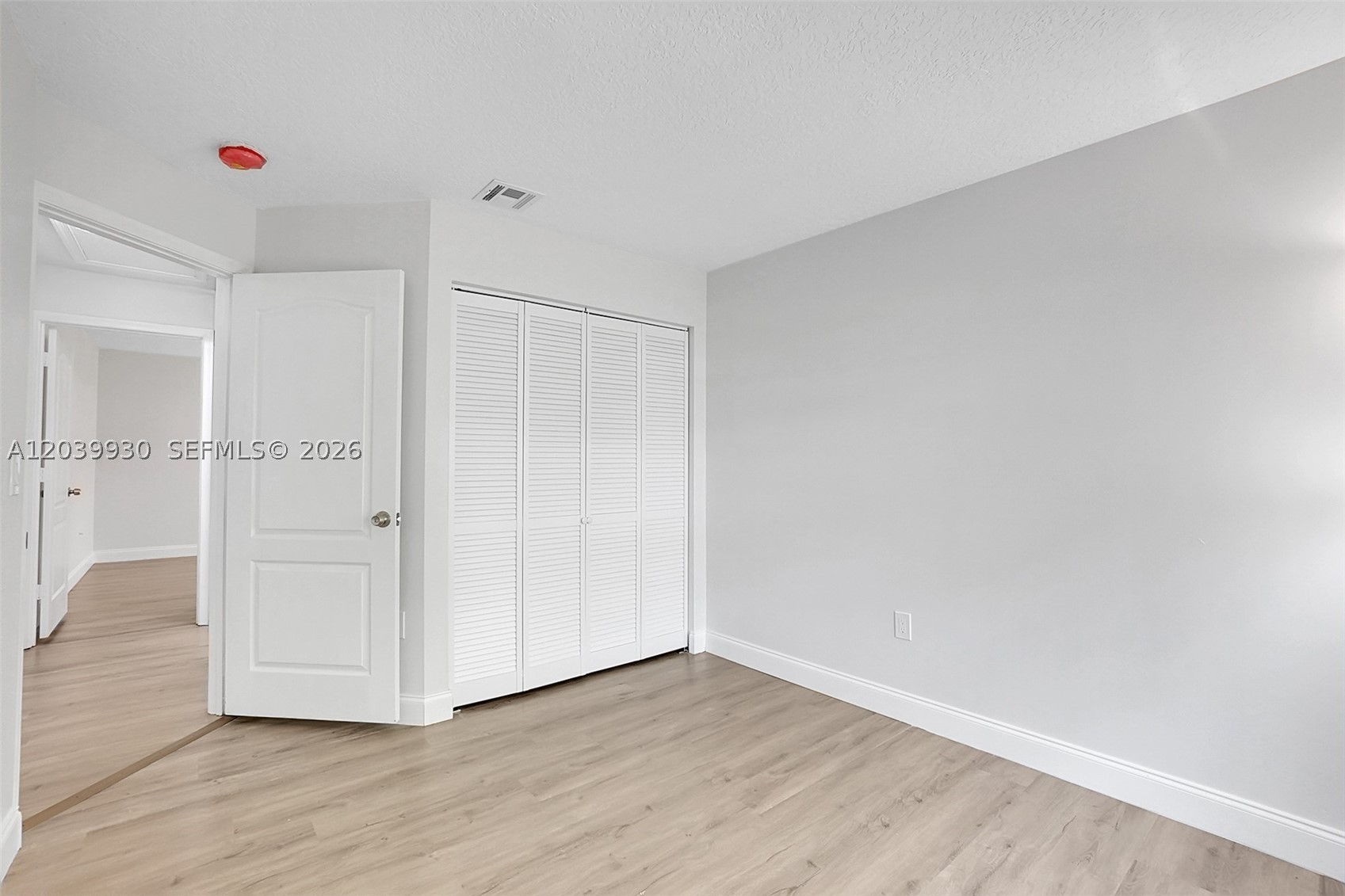 1574 NW 103rd Ter, Coral Springs FL 33071