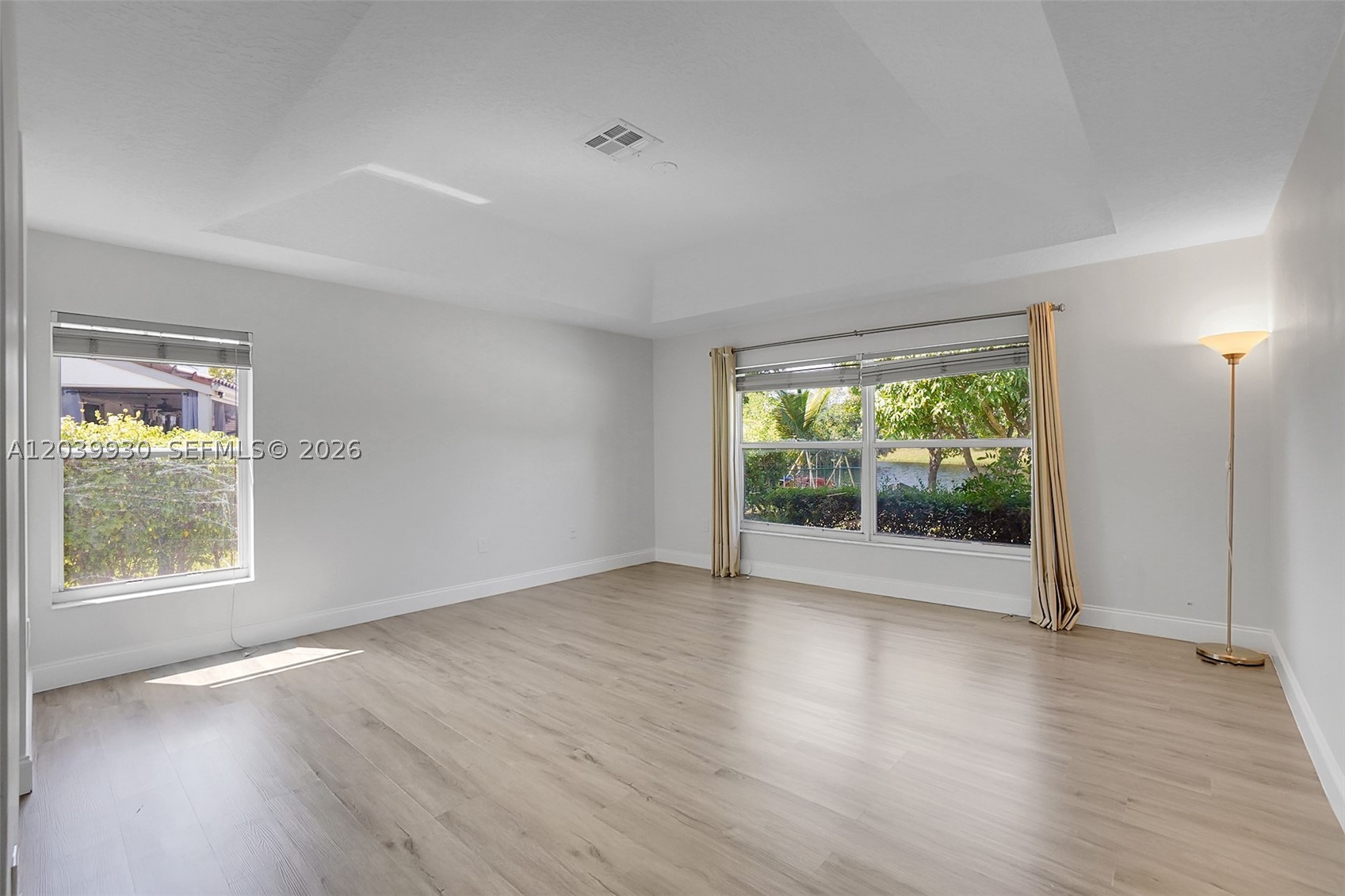1574 NW 103rd Ter, Coral Springs FL 33071
