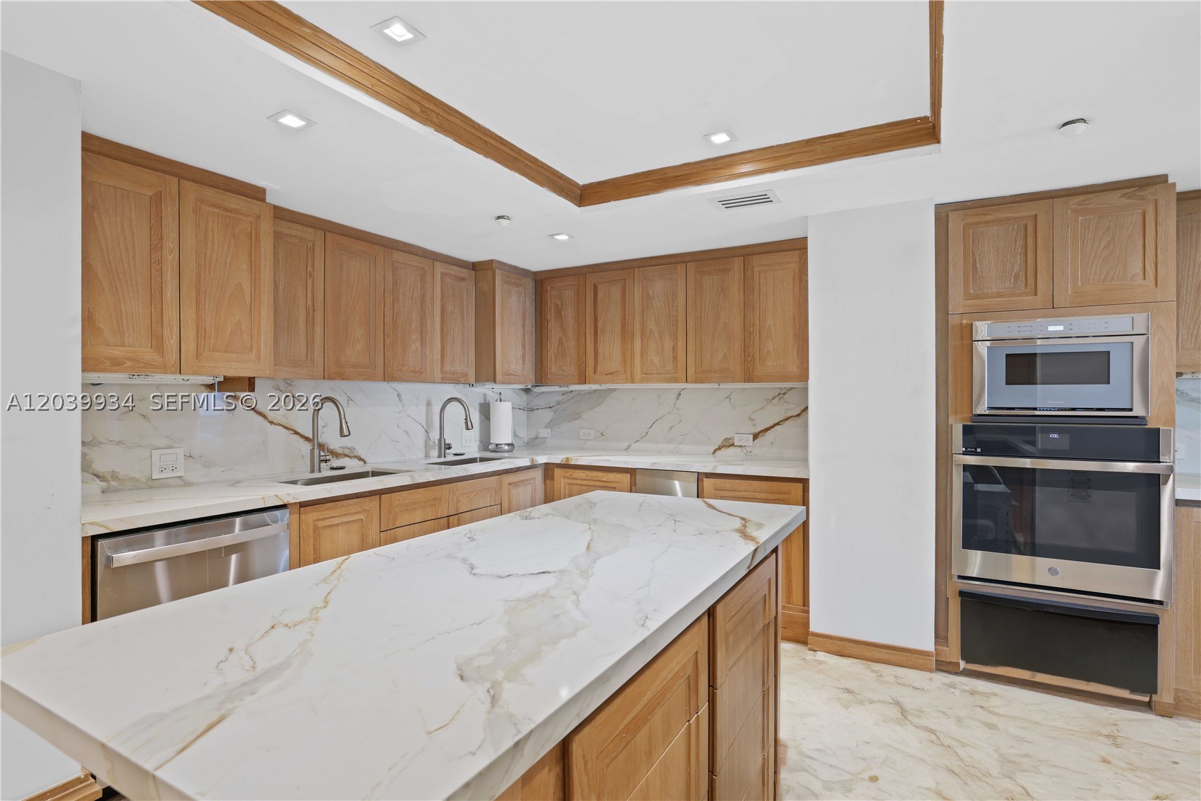 5025 Collins Ave #1103-1104-1105, Miami Beach FL 33140