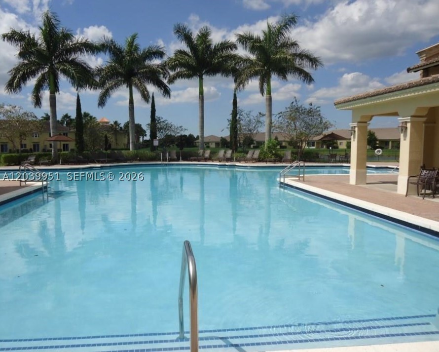 930 NE 34th Ave #202, Homestead FL 33033