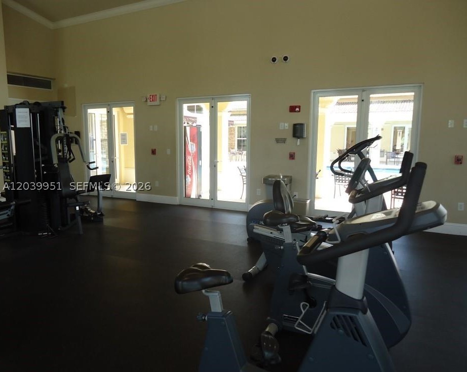 930 NE 34th Ave #202, Homestead FL 33033