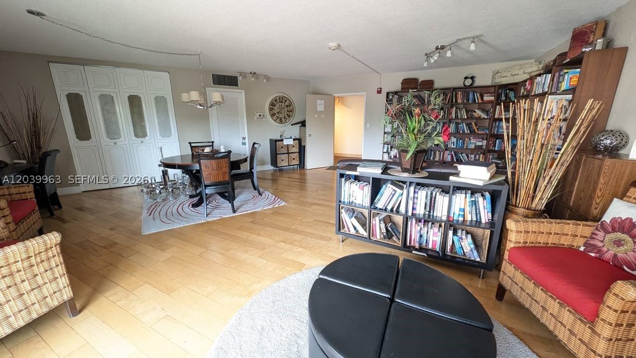 900 River Reach Dr #404, Fort Lauderdale FL 33315
