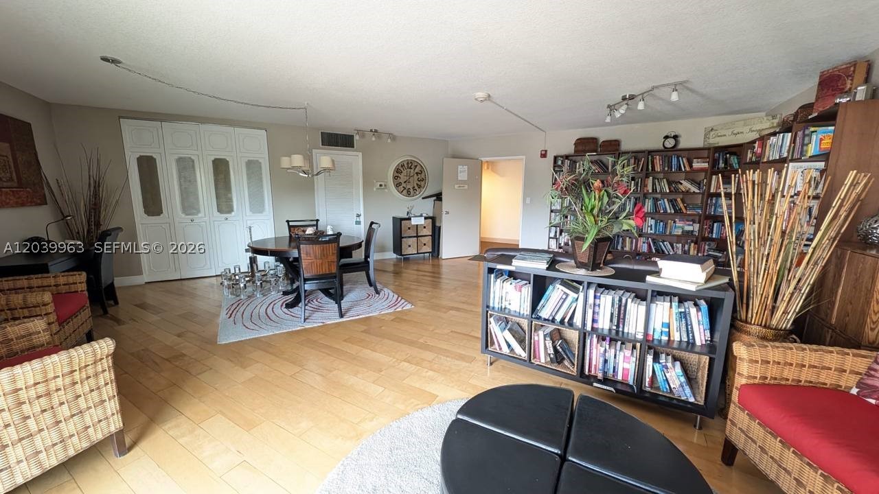 900 River Reach Dr #404, Fort Lauderdale FL 33315