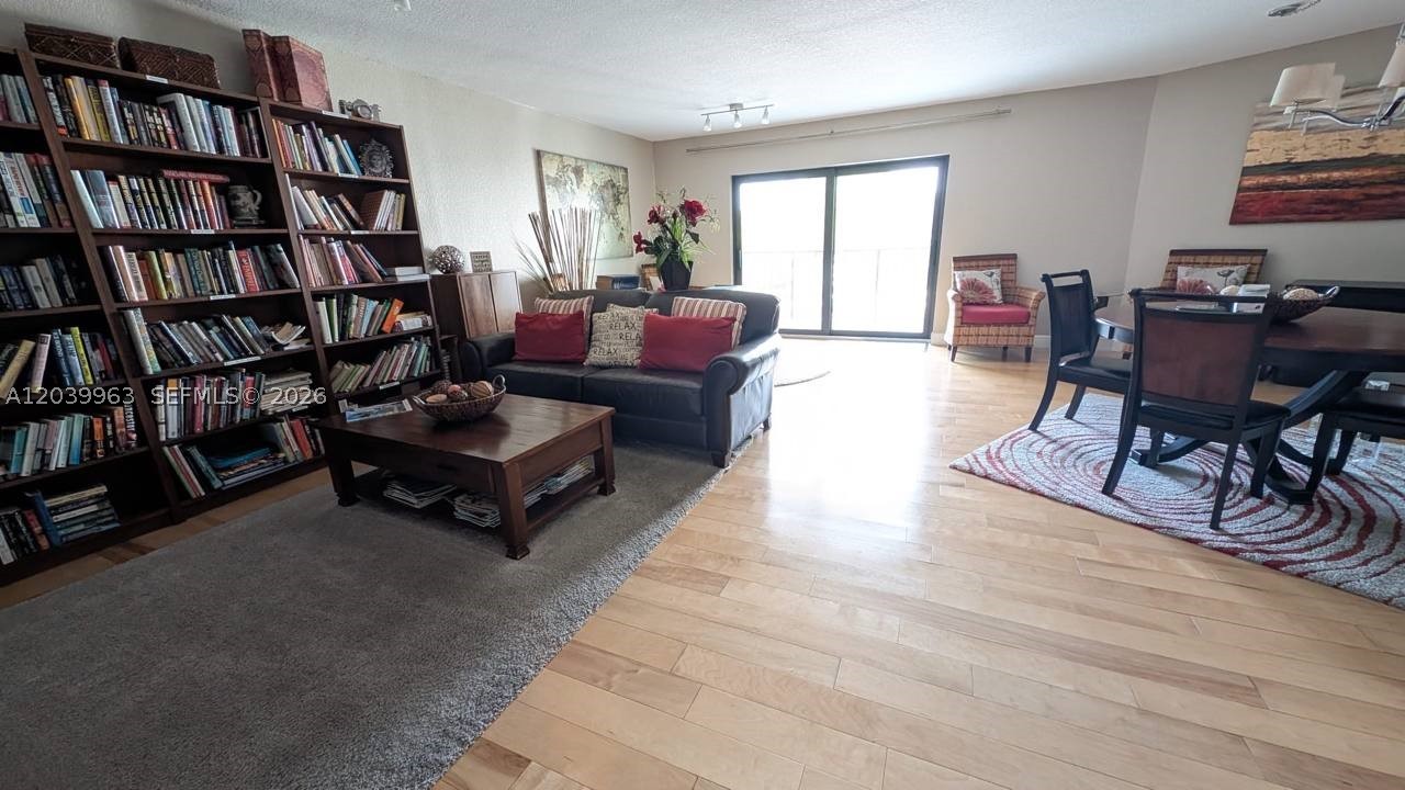 900 River Reach Dr #404, Fort Lauderdale FL 33315