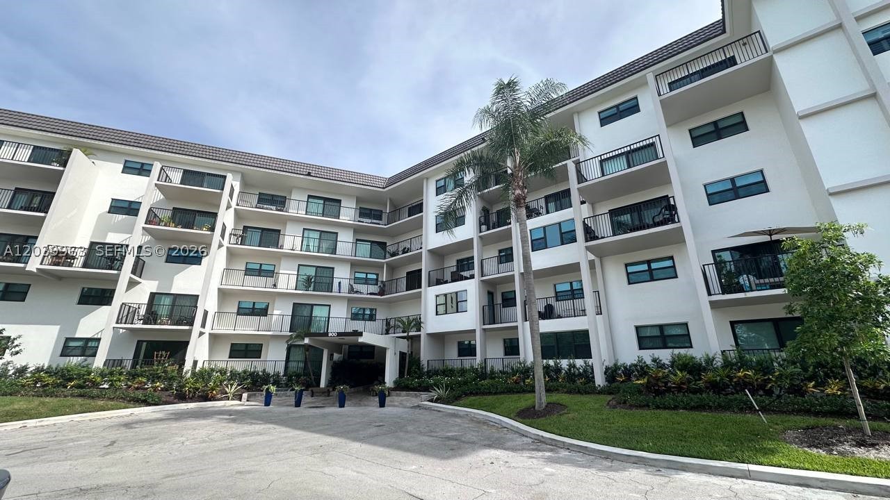 900 River Reach Dr #404, Fort Lauderdale FL 33315