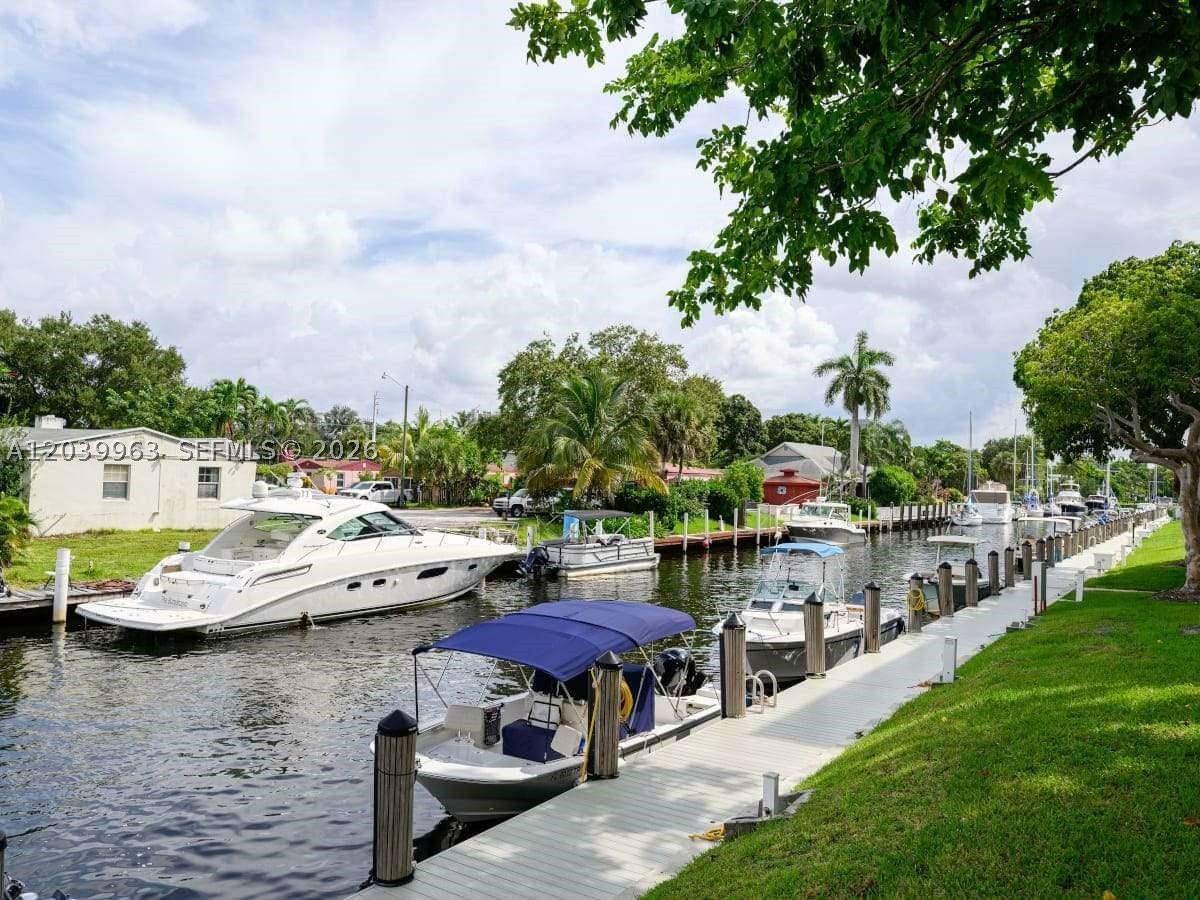 900 River Reach Dr #404, Fort Lauderdale FL 33315