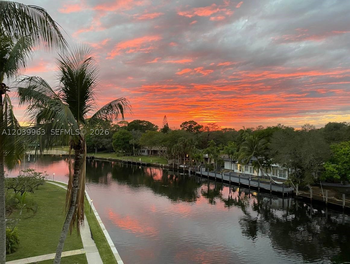 900 River Reach Dr #404, Fort Lauderdale FL 33315