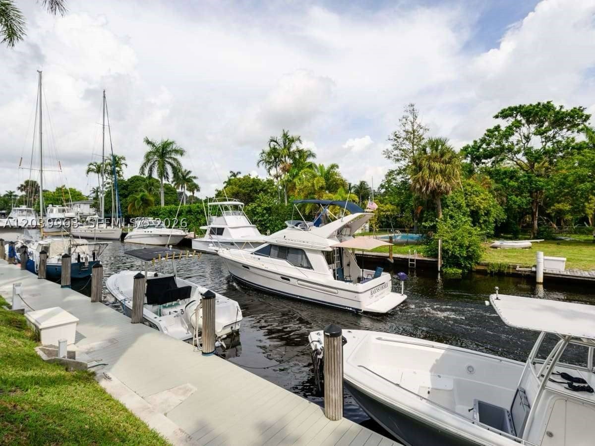 900 River Reach Dr #404, Fort Lauderdale FL 33315