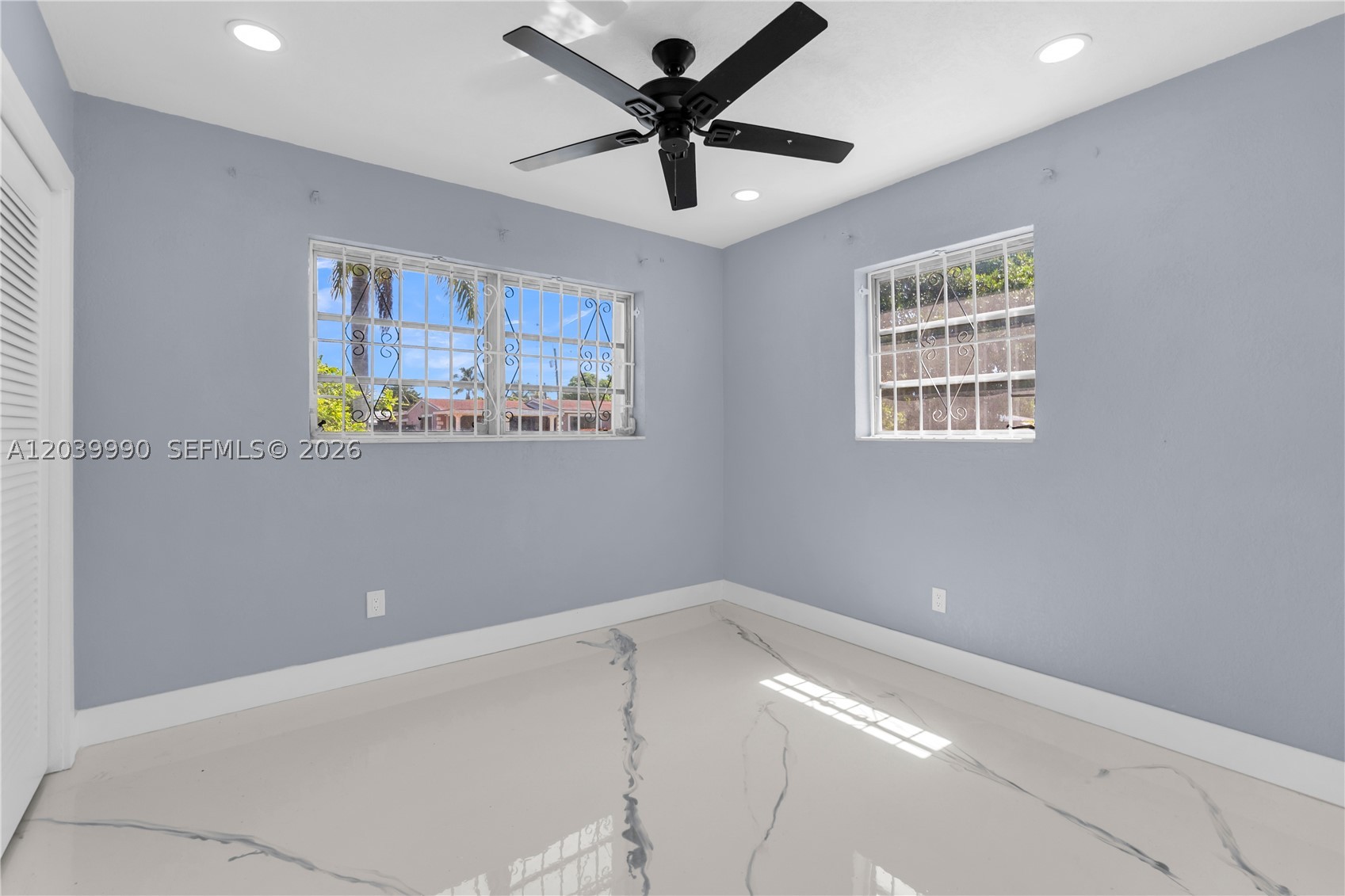 1010 NW 196th St, Miami Gardens FL 33169