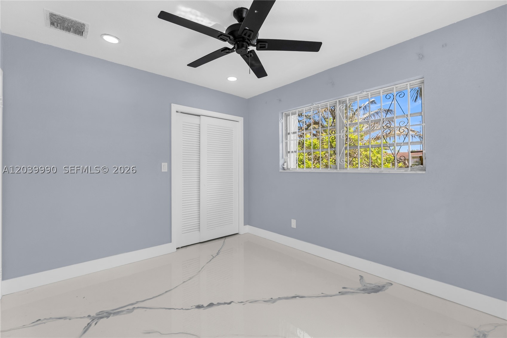 1010 NW 196th St, Miami Gardens FL 33169