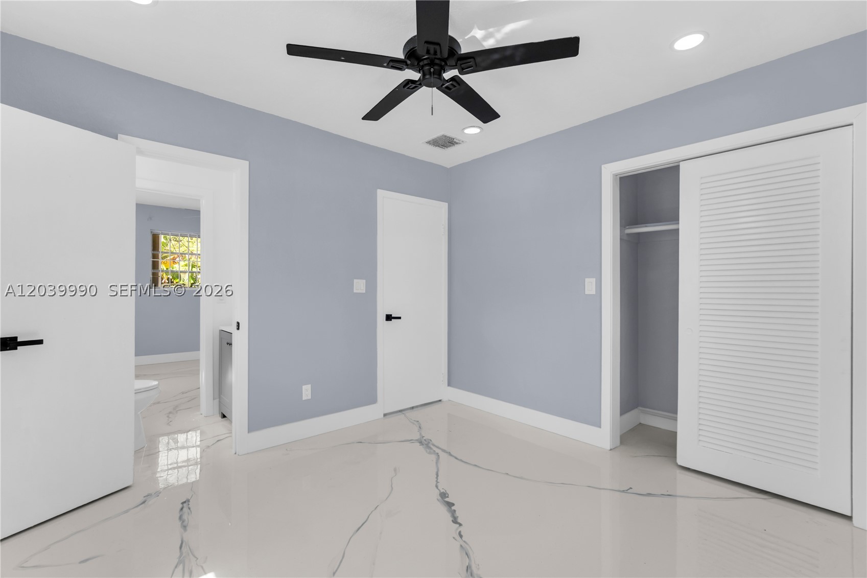 1010 NW 196th St, Miami Gardens FL 33169