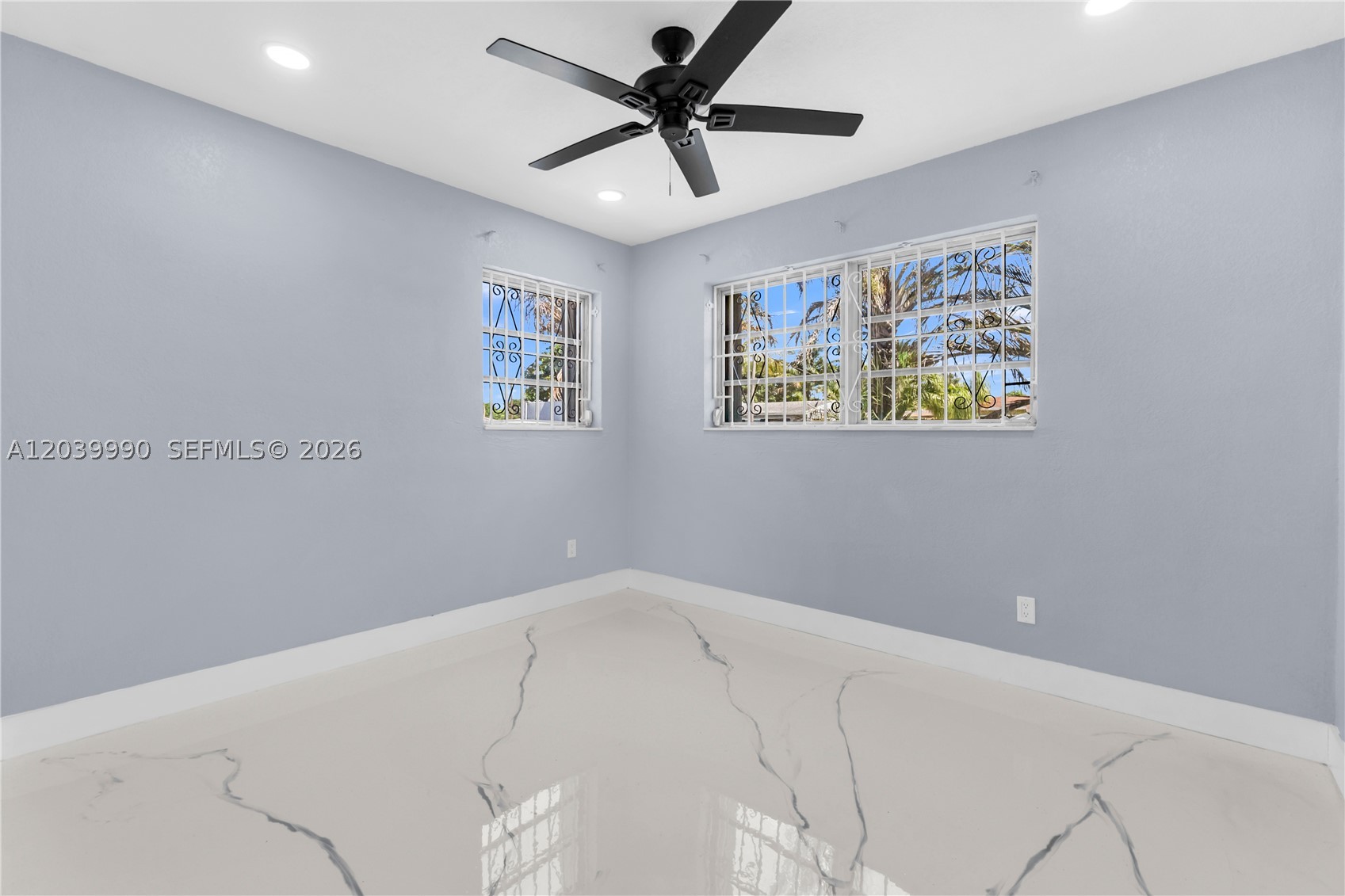 1010 NW 196th St, Miami Gardens FL 33169