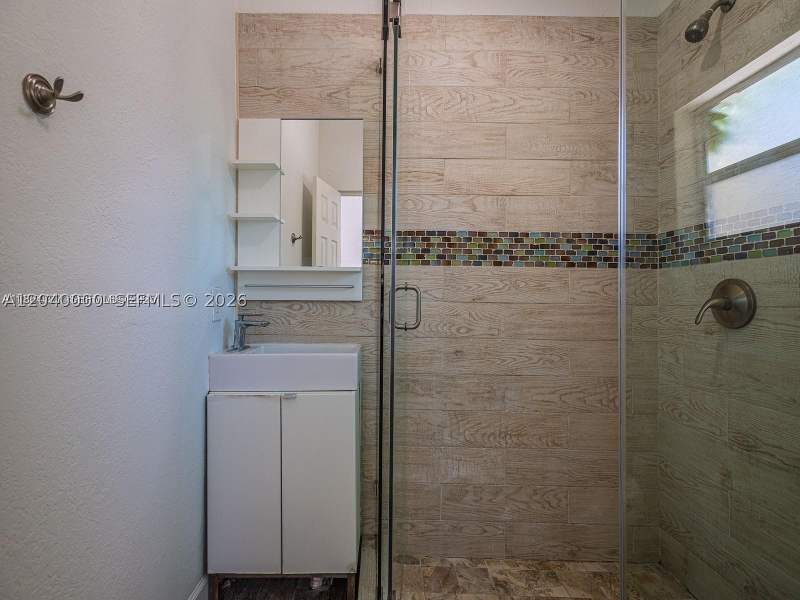 3452 Margaret St, Miami FL 33133