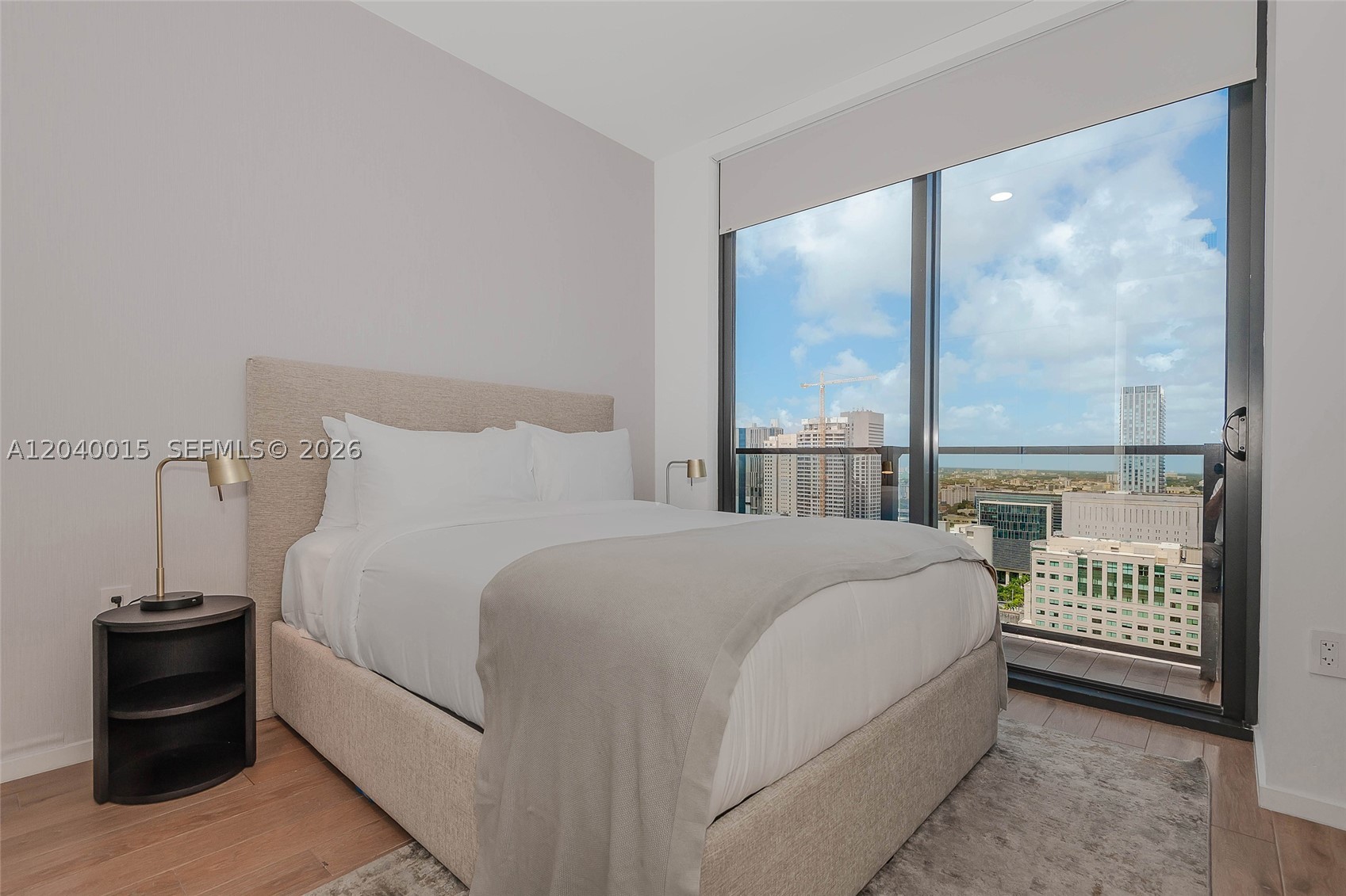 398 NE 5th St #2301, Miami FL 33132