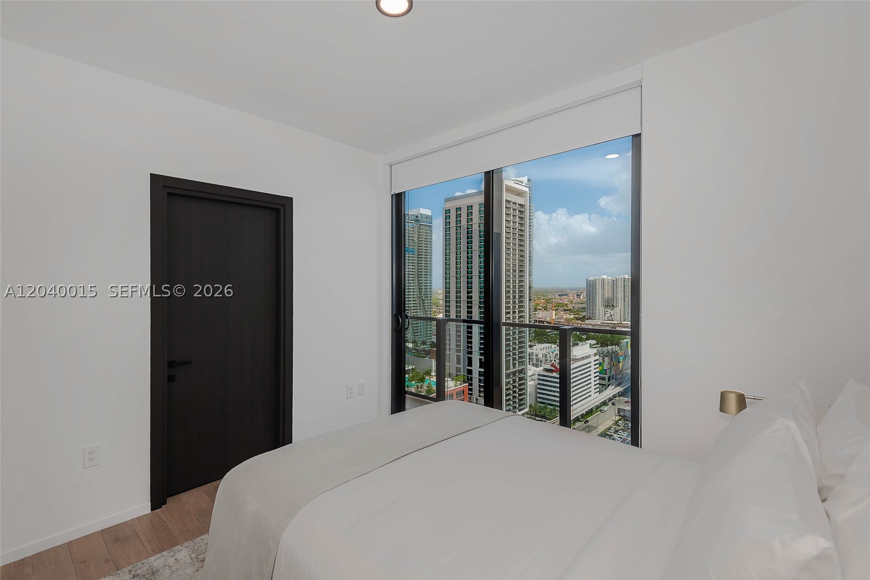 398 NE 5th St #2301, Miami FL 33132