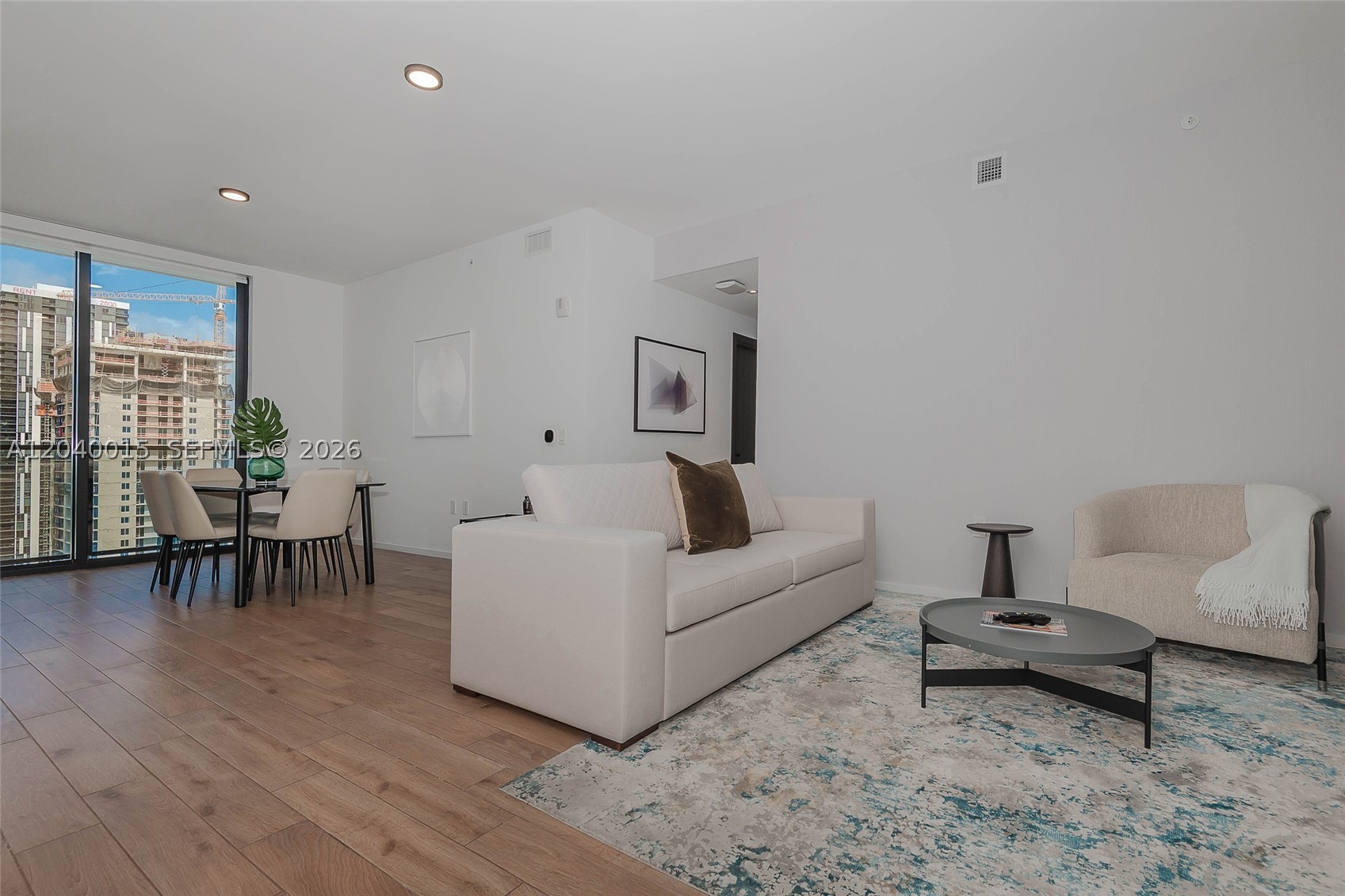 398 NE 5th St #2301, Miami FL 33132
