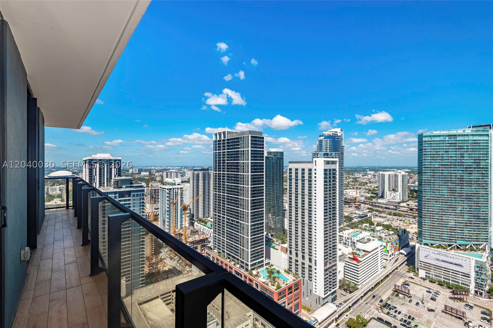 398 NE 5th St #4001, Miami FL 33132