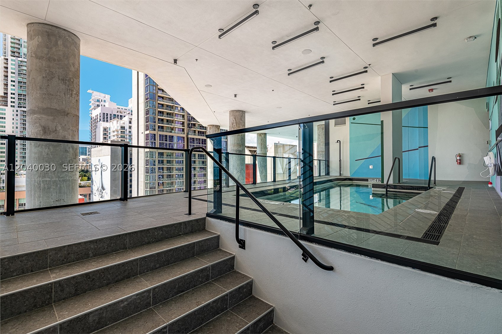 398 NE 5th St #4001, Miami FL 33132