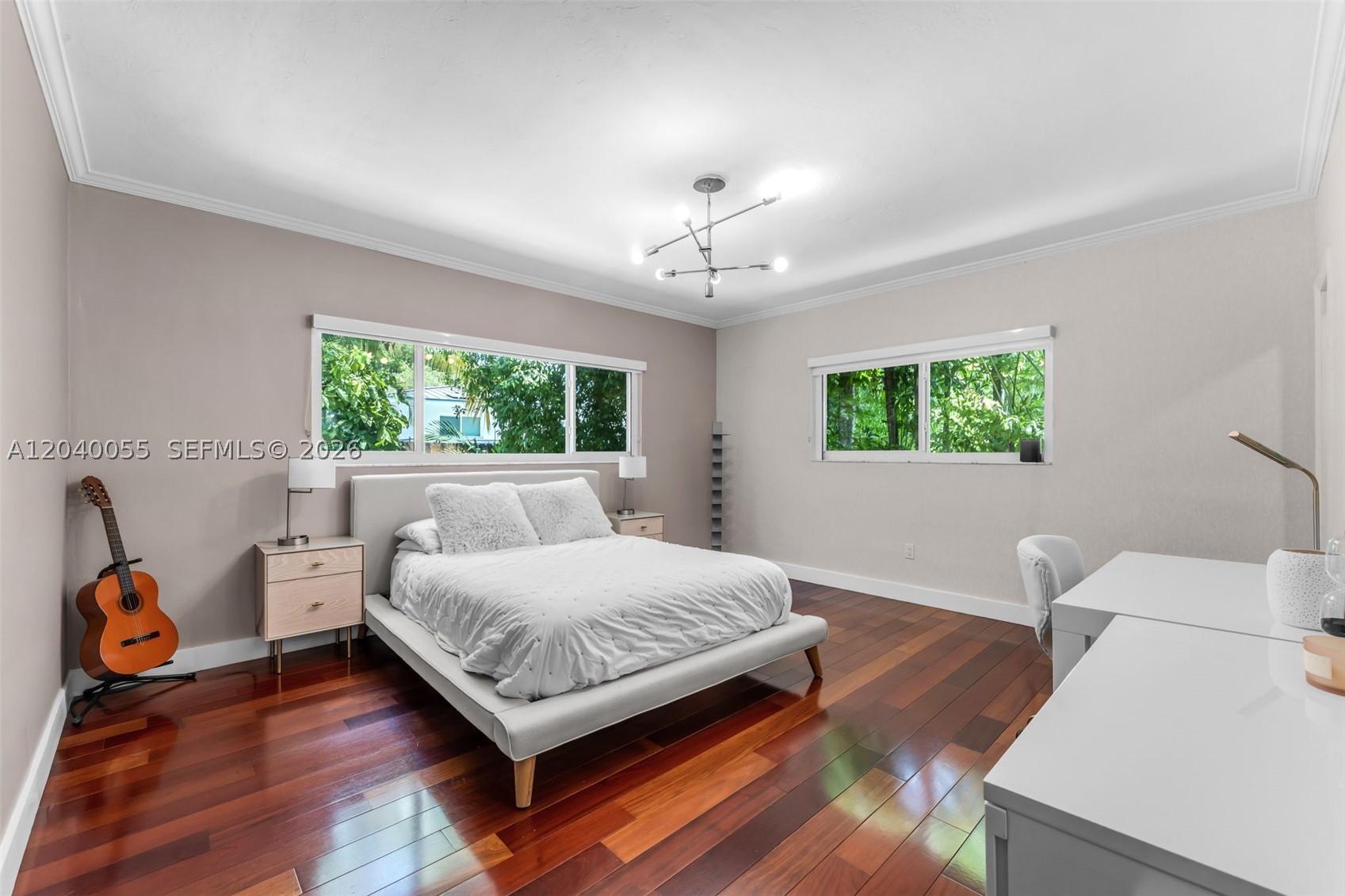 8 Pinta Rd, Miami FL 33133