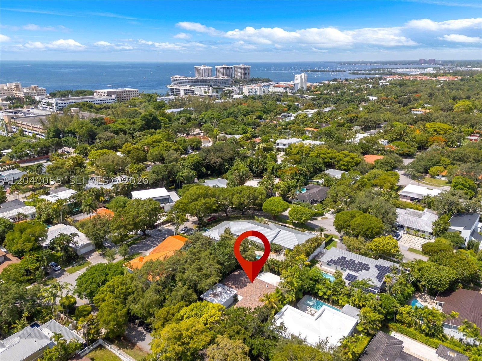 8 Pinta Rd, Miami FL 33133