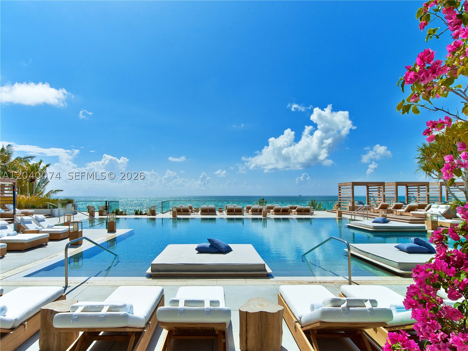 102 24 #1222, Miami Beach FL 33139