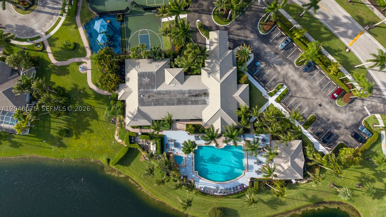 19700 Dinner Key Dr, Boca Raton FL 33498