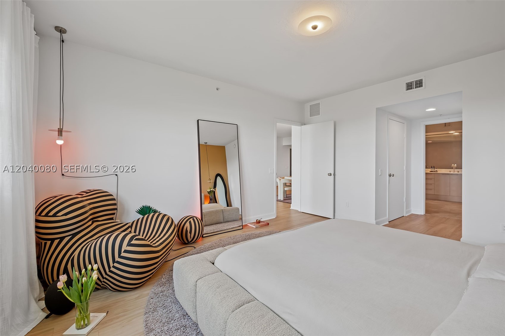 14951 Royal Oaks Ln #1202, North Miami FL 33181