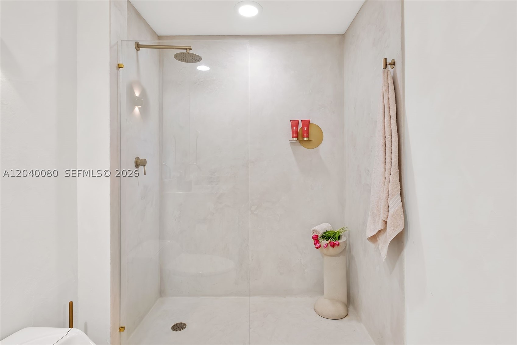 14951 Royal Oaks Ln #1202, North Miami FL 33181