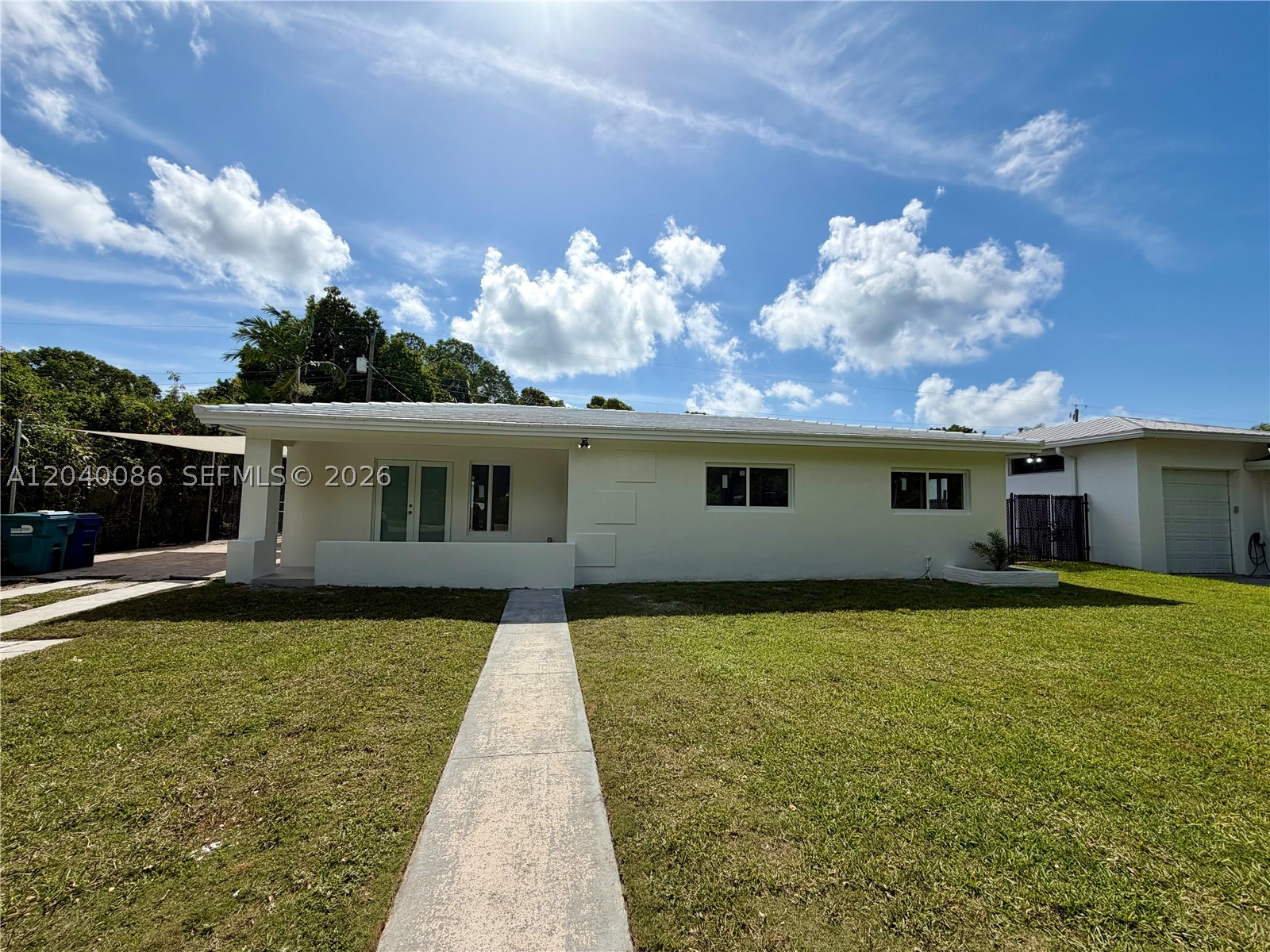 8235 SW 62nd Pl, Miami FL 33143