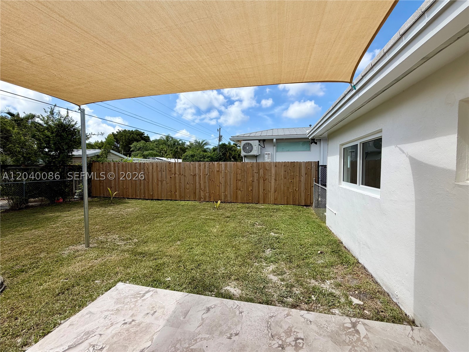 8235 SW 62nd Pl, Miami FL 33143