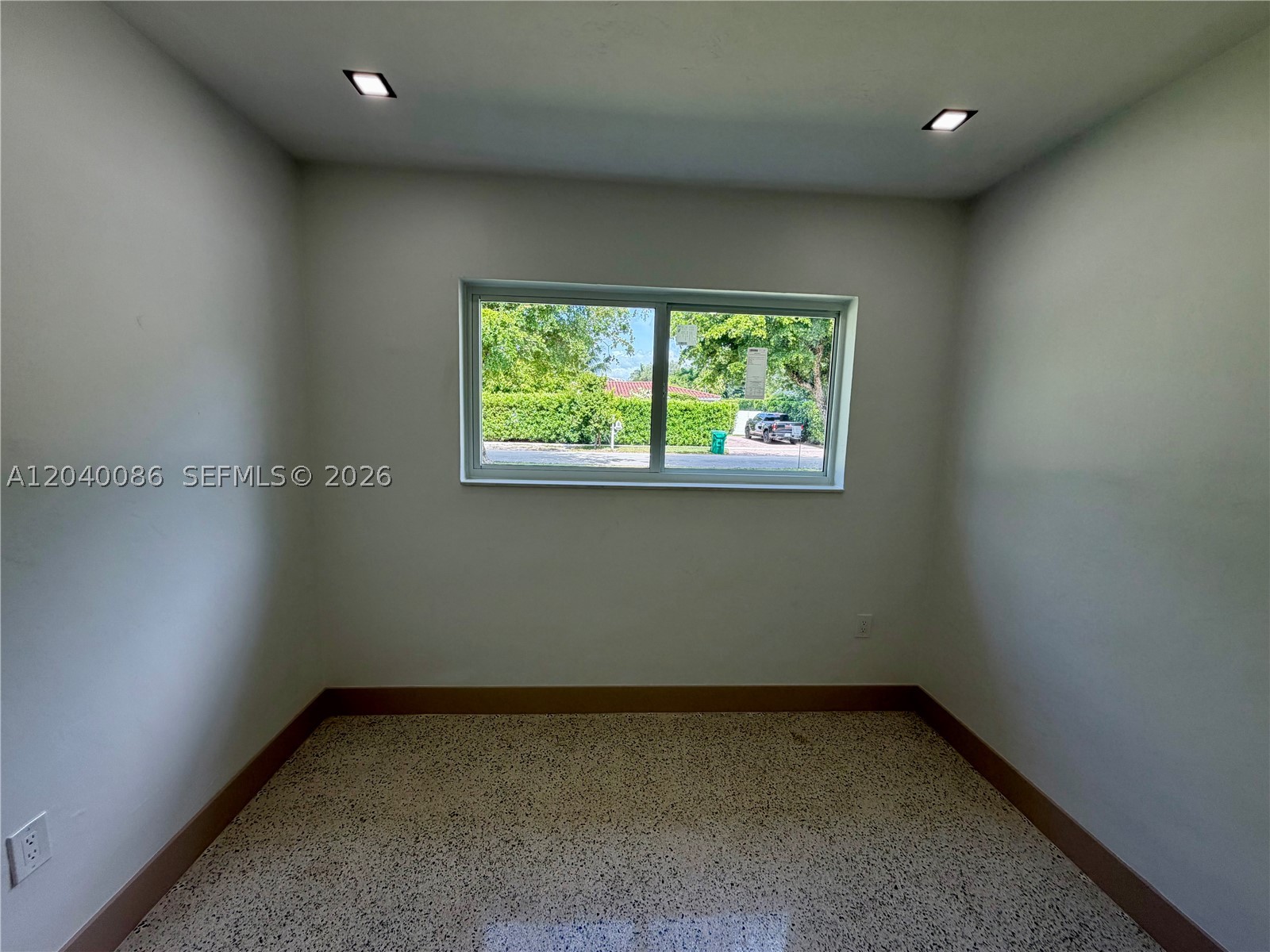 8235 SW 62nd Pl, Miami FL 33143