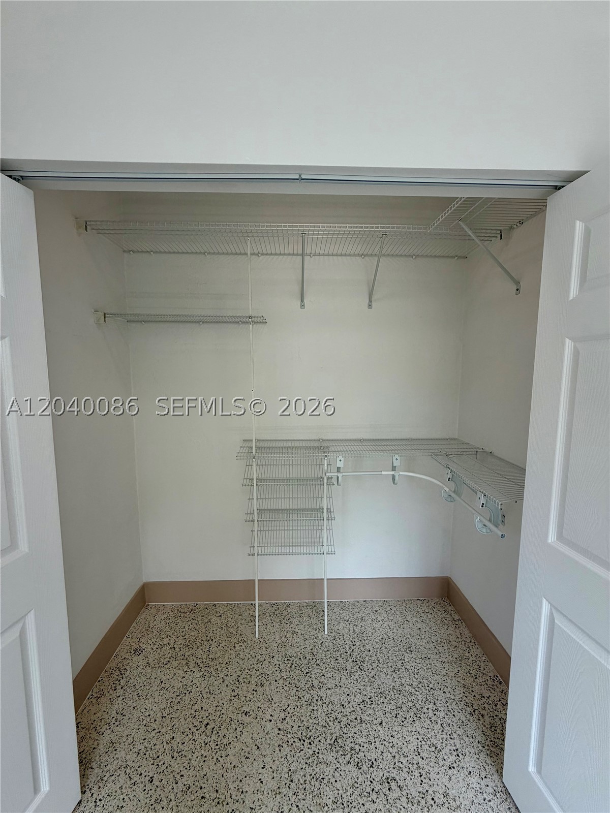 8235 SW 62nd Pl, Miami FL 33143