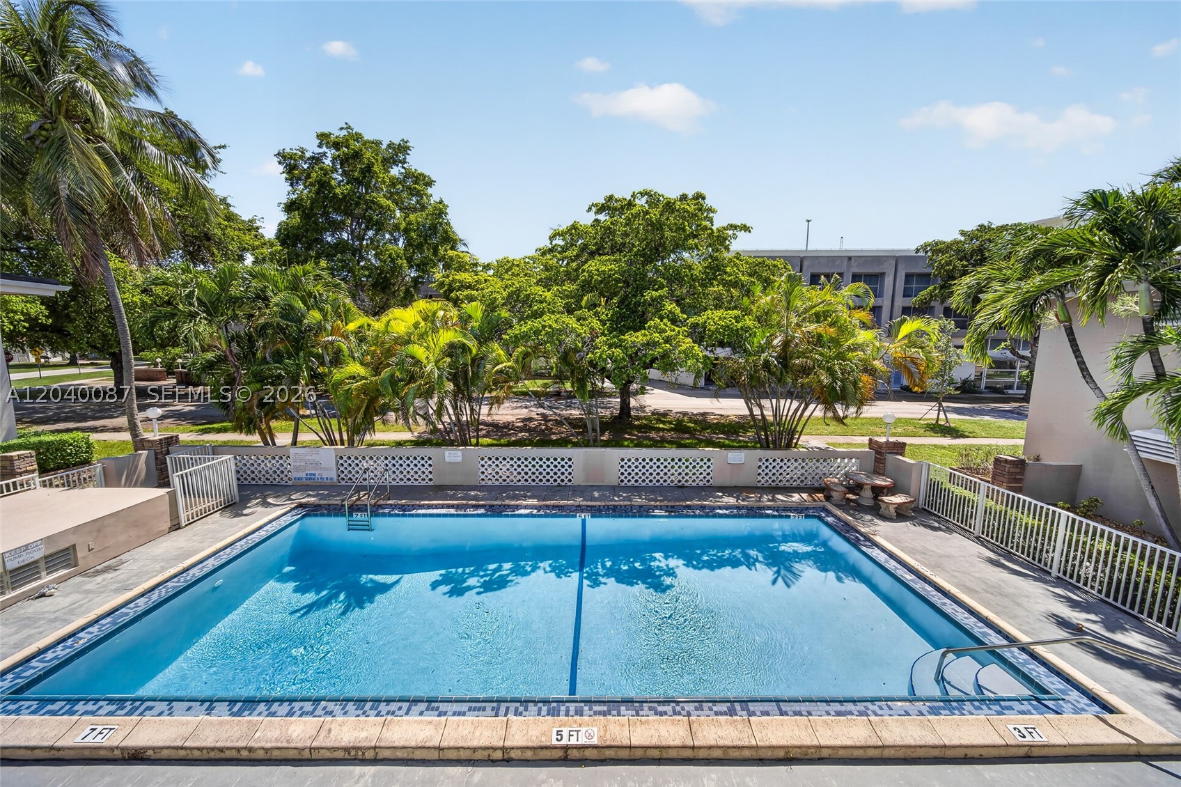 6565 Santona St #B17, Coral Gables FL 33146