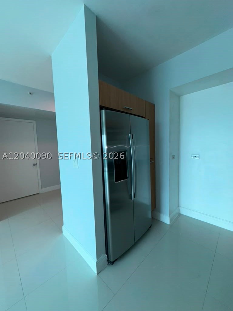 350 S Miami Ave #3115, Miami FL 33130